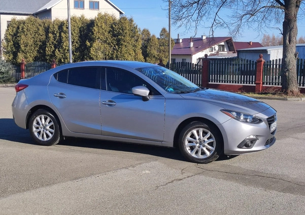 Mazda 3 cena 41900 przebieg: 170000, rok produkcji 2015 z Dobra małe 211